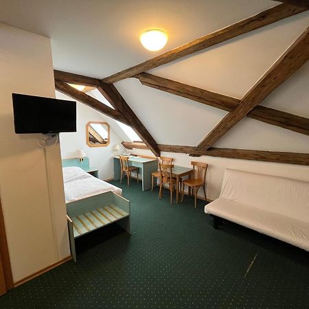 Adalbert Ecohotel Praha Eksteriør bilde