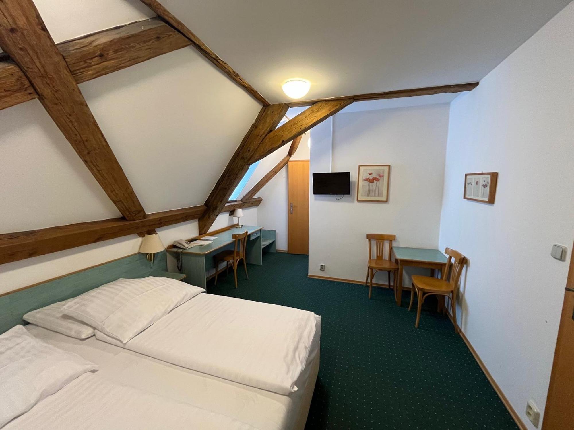 Adalbert Ecohotel Praha Eksteriør bilde