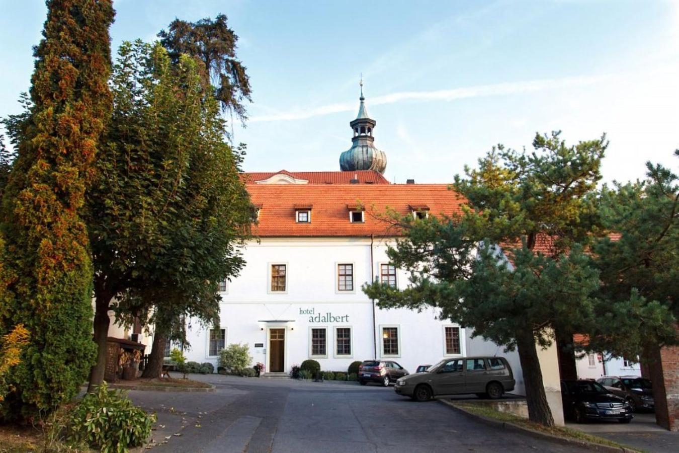 Adalbert Ecohotel Praha Eksteriør bilde
