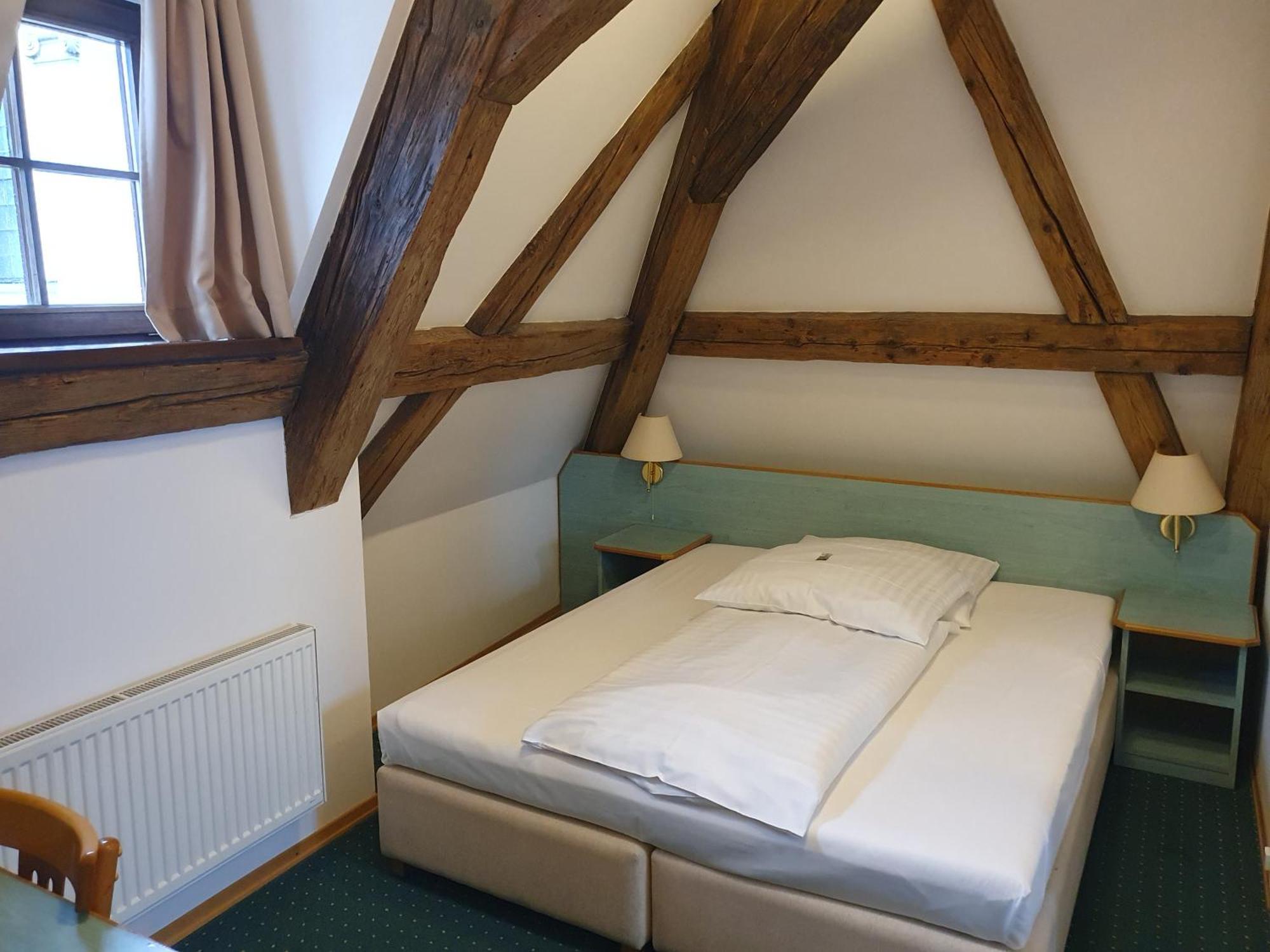 Adalbert Ecohotel Praha Rom bilde